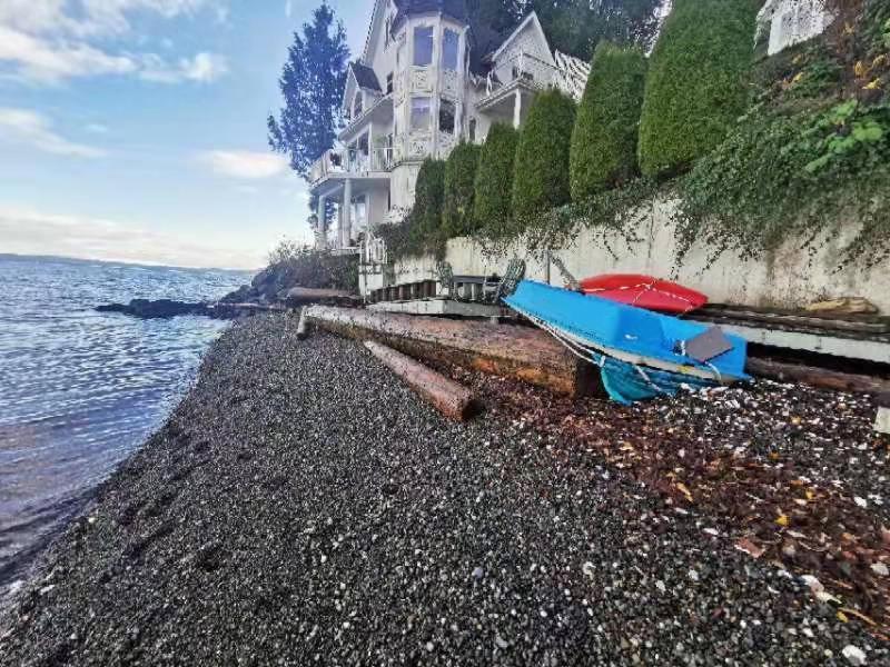 Walkon Waterfront Castle Cove Inn Chemainus Exteriör bild